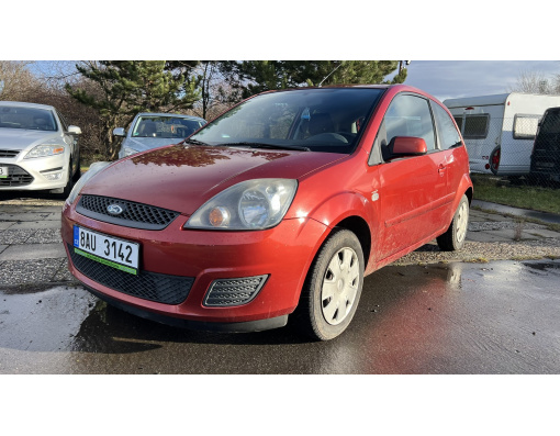 15. Ford Fiesta Automat